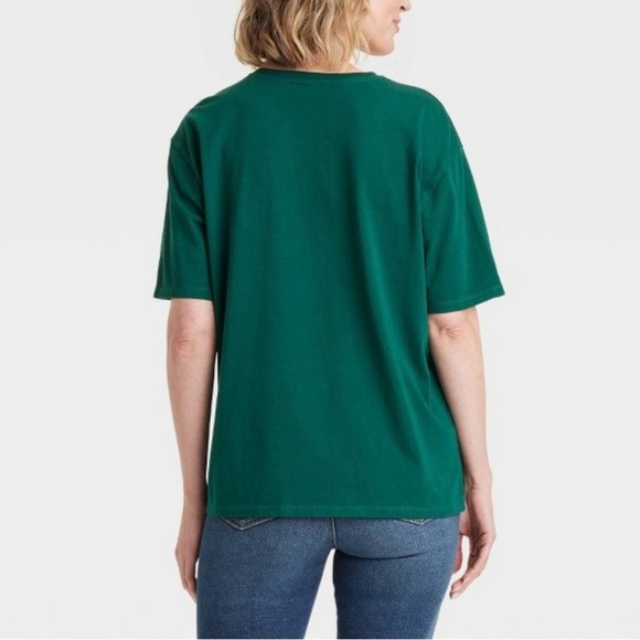 Universal Thread Apres Ski Graphic Tee - Dark Green NWT - Picture 6 of 8